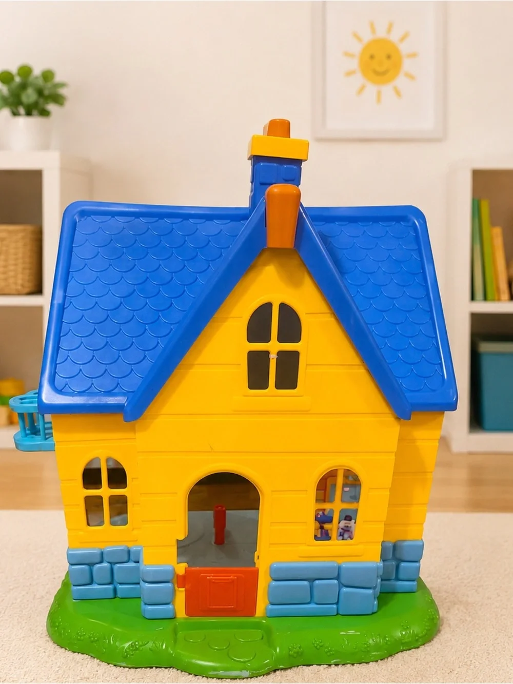 Disney Junior Doc McStuffins Clinic Playhouse Dollhouse Veterinarian RARE HTF